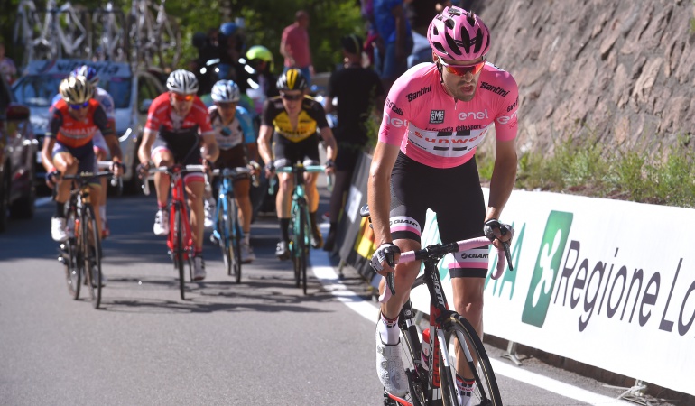 Nairo Quintana a una etapa de ganar el Giro