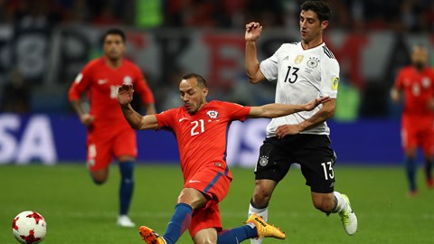 Alemanes y Chilenos Empataron a un Gol