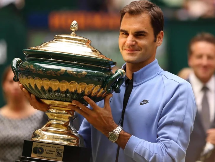 Roger Federer nueve veces rey en Halle