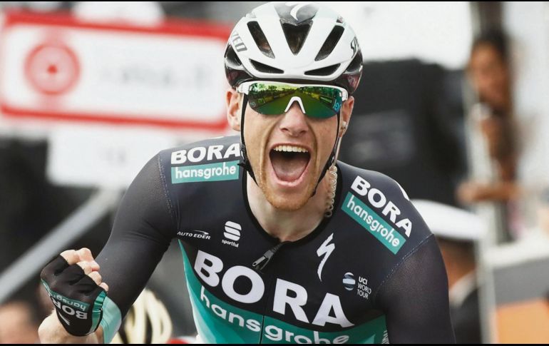 El ciclista Bennett,se impuso en la duodécima etapa del Giro de Italia