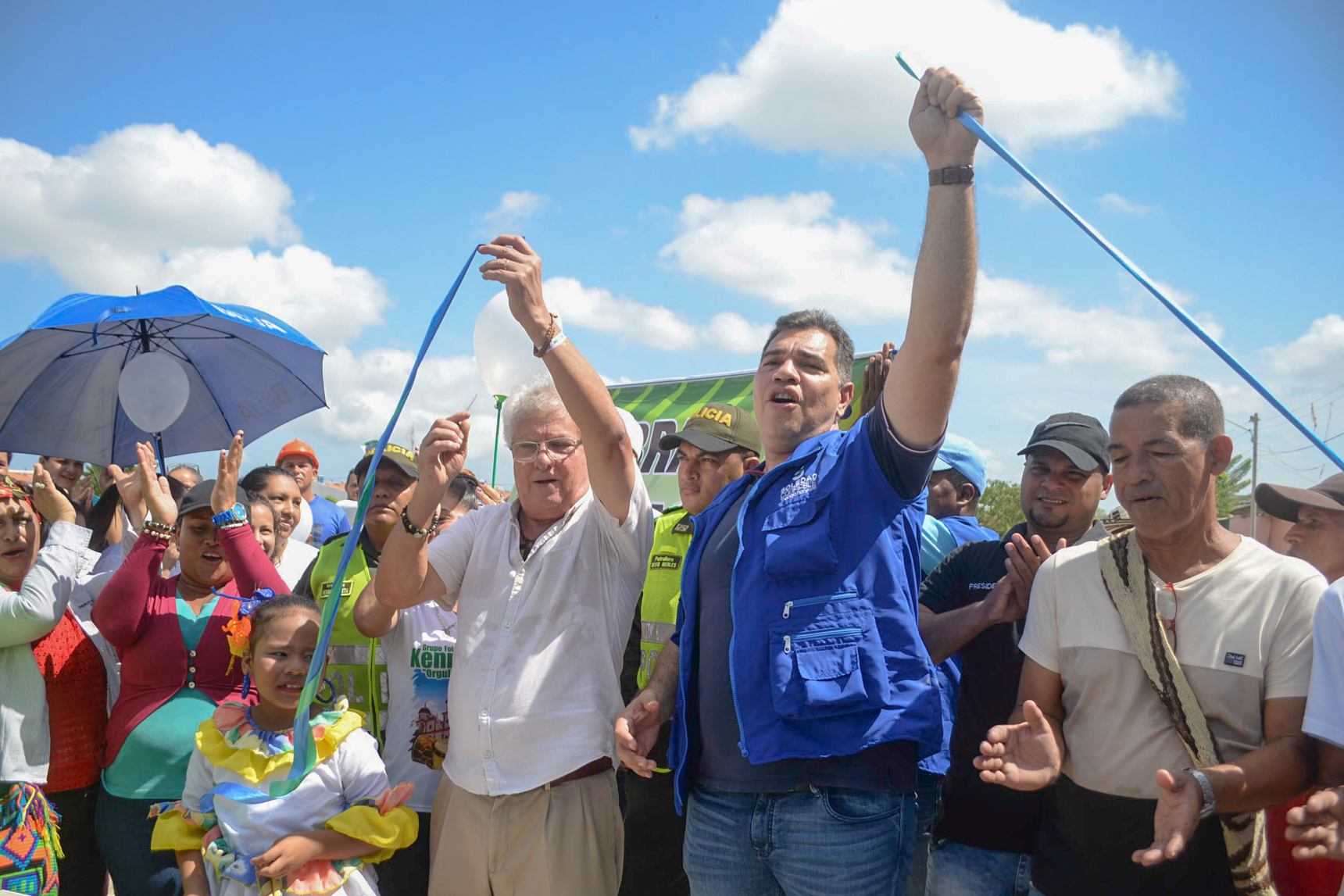 El Alcalde de Soledad entrega nuevas vías que descongestionan la calle 30