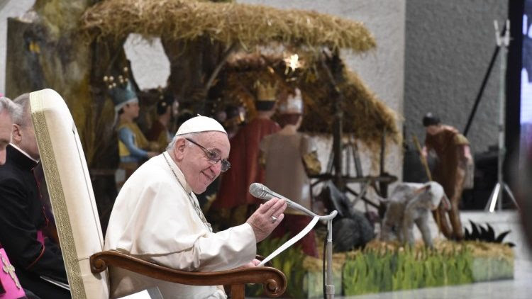 El Papa criticó el consumismo en la época navideña