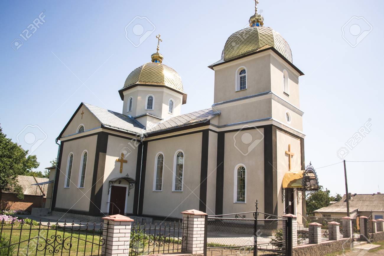 Iglesia ortodoxa ucraniana se separa de la influencia rusa