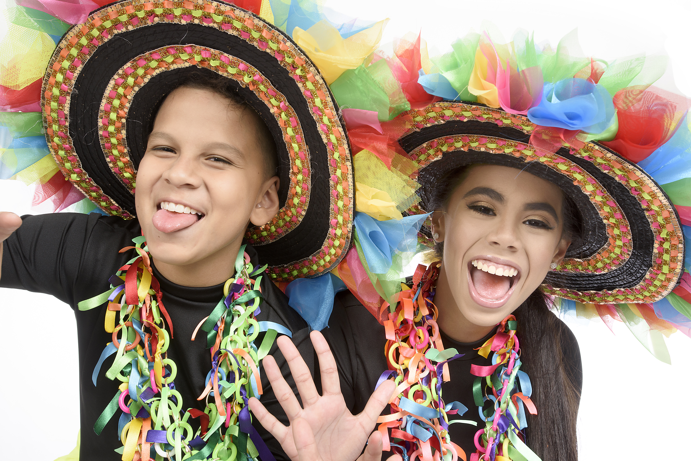 Isabella Chacón y Cesar De la Hoz se despiden del Carnaval 2019, en fiesta del Colegio San José