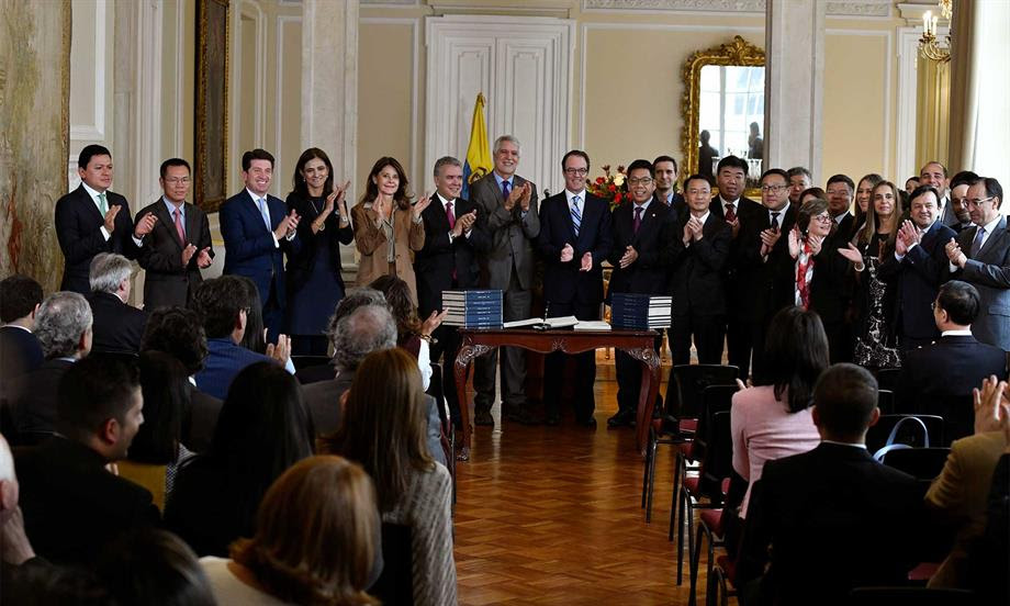 A partir de este momento el Metro de Bogotá no tiene reversa, dijo el Presidente Duque tras firma del contrato de concesión