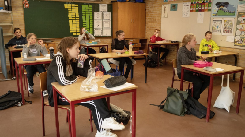 Se anuncia reapertura de colegios en Holanda pese a tener alrededor 4.000 muertos por coronavirus