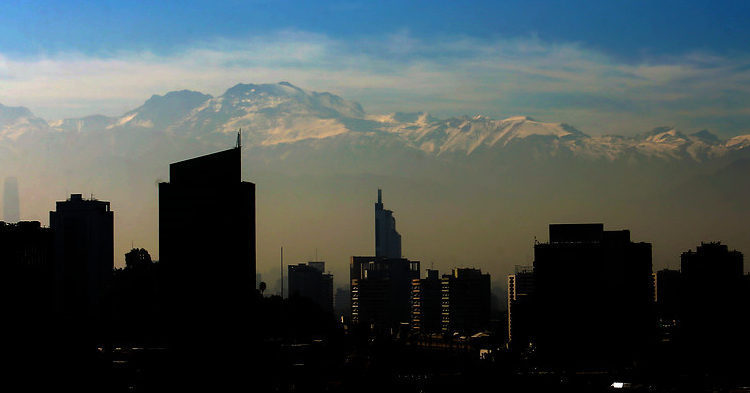 En Chile decretan alerta ambiental para la Región Metropolitana