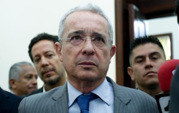 Álvaro Uribe tuteló al juez que lo dejó en libertad en noviembre