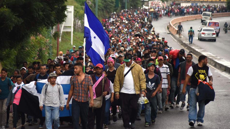 El presidente de Guatemala ordenó capturar a migrantes hondureños