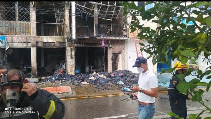 Incendio en fábrica de colchones en Villavicencio