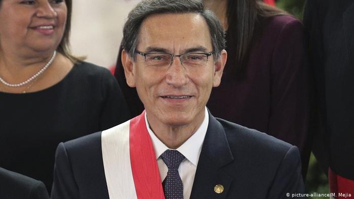 El Presidente de Perú es destituido