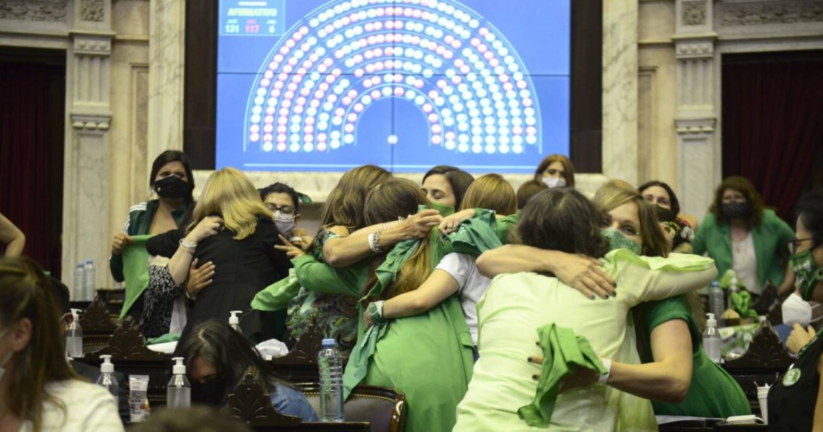 Diputados aprueba legalizar el aborto en Argentina