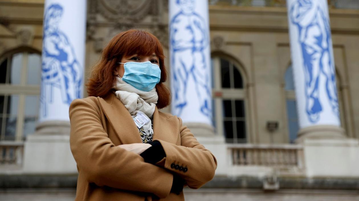 La artista colombiana Diana Velásquez expone en París su visión de la pandemia