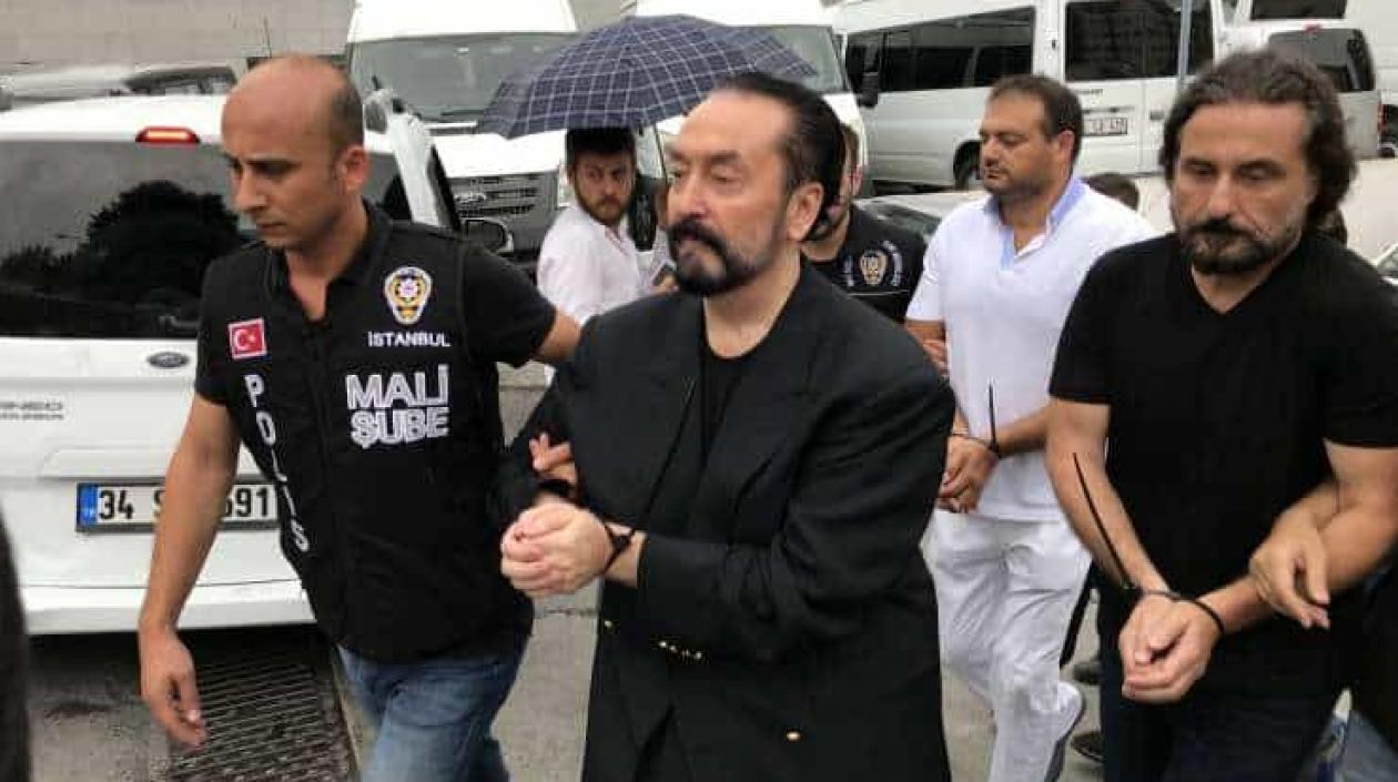 Condenado a 1.075 años de cárcel a un telepredicador turco por abuso sexual y asalto