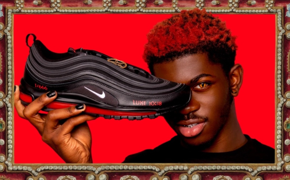Por infracción de marca registrada Nike demanda a fabricante de los «Satan Shoes»
