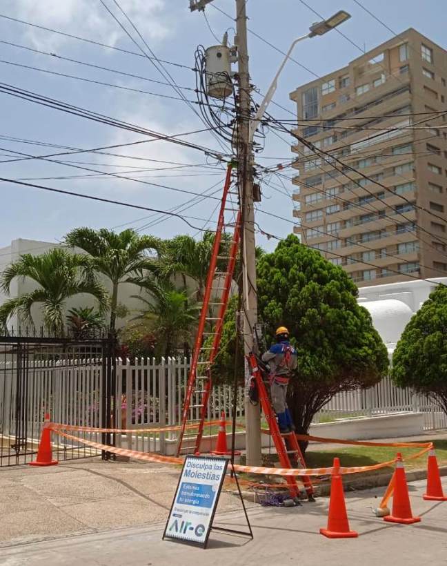 Trabajos de adecuación de redes eléctricas en sectores de Barranquilla y Soledad – @Aire_Energia