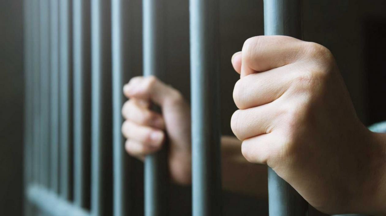 Hombre que abusó de su hijastro menor de edad fue condenado a 18 años de prisión