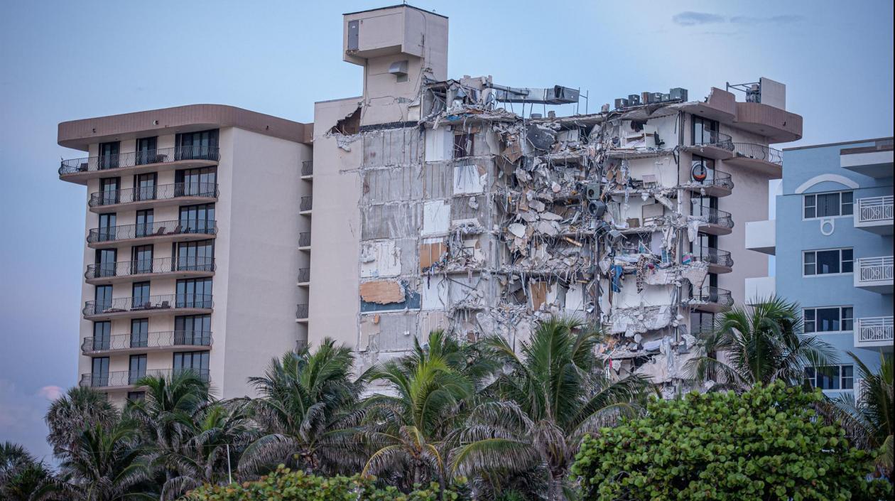 Cifra de desaparecidos por caída de edificio en Miami se elevaría a 99