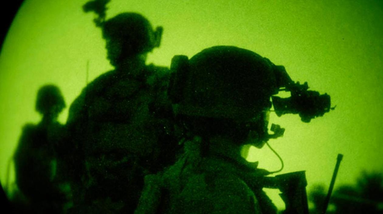Ejército Nacional compró 52 visores nocturnos que resultaron no ser de uso militar