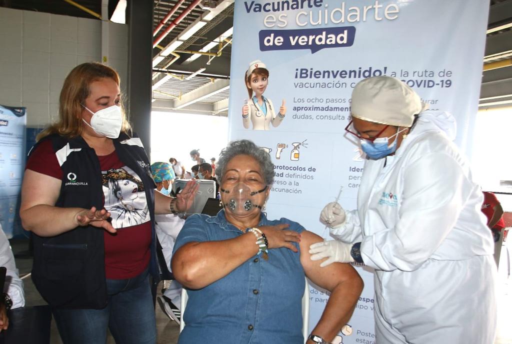 Con aplicación de dosis única avanza vacunación contra COVID-19 en Barranquilla – @alcaldiabquilla