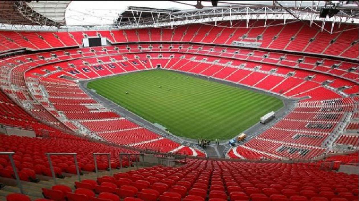 Wembley albergaría 40.000 espectadores a partir de octavos final de la Eurocopa