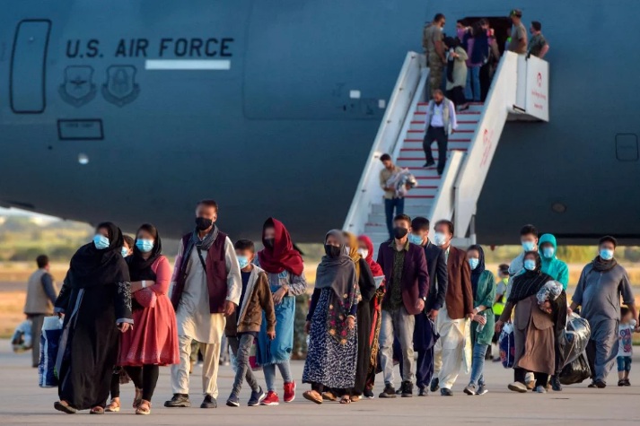 Migración Colombia: «Afganos podrán moverse libremente por el país; no podrán estudiar ni trabajar»