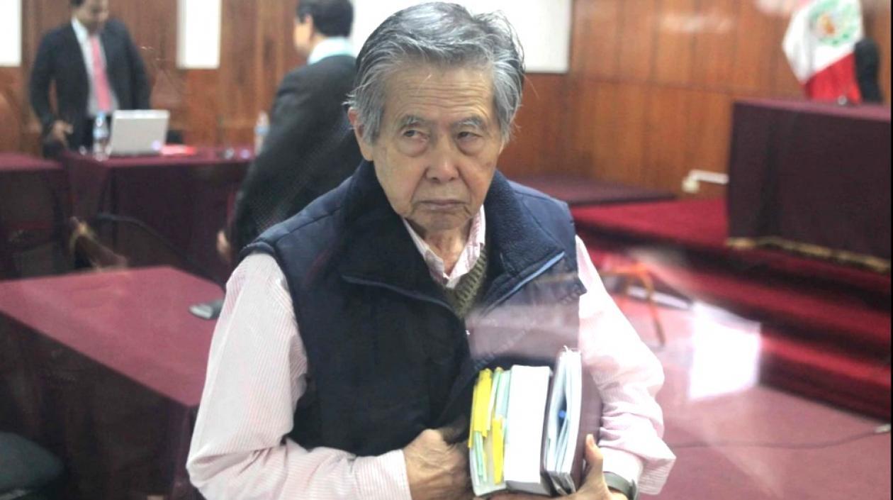 Perú pedirá a Chile ampliar extradición de Fujimori por venta de armas a FARC