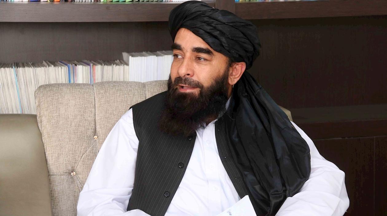 Talibanes aseguran que «permitirán vuelos civiles tras el fin de la evacuación»
