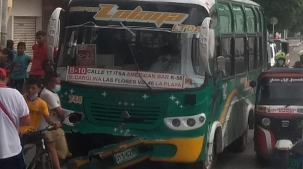 En Soledad se presentó un nuevo ataque sicarial contra conductor de bus urbano