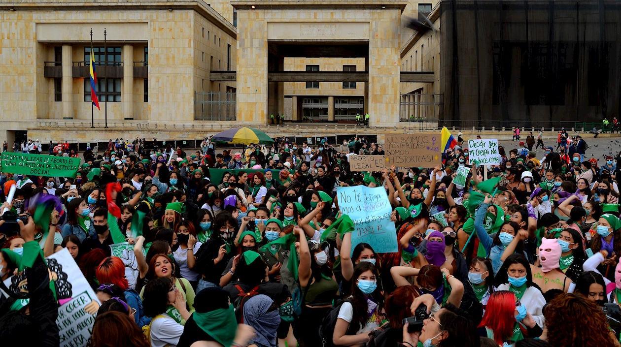 Colombianas protestaron a favor del «aborto libre, feminista y antirracista»