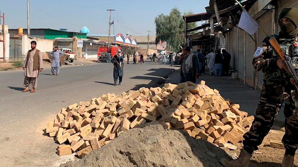 Atentado contra mezquita en Afganistán dejó 32 muertos y 50 heridos
