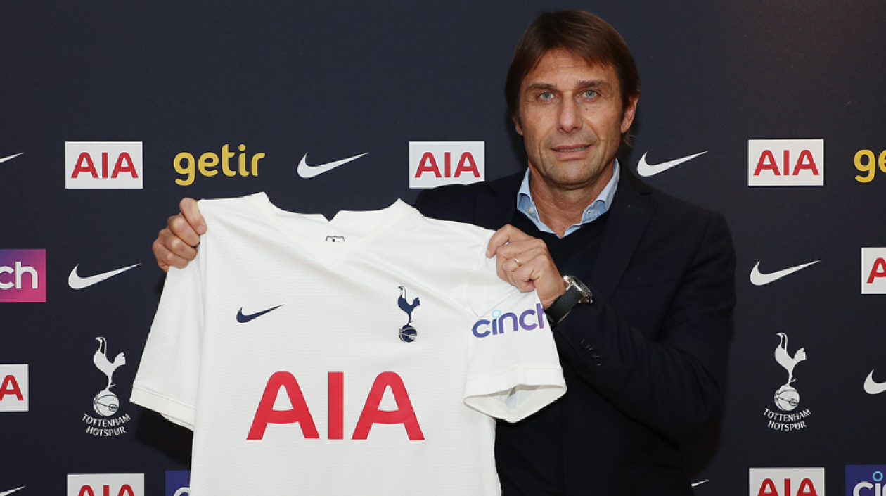 Antonio Conte, nuevo director técnico del Tottenham de Inglaterra