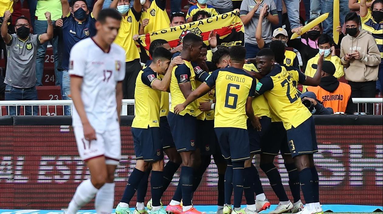 Ecuador venció a Venezuela y se perfila en el tercer lugar de las Eliminatorias