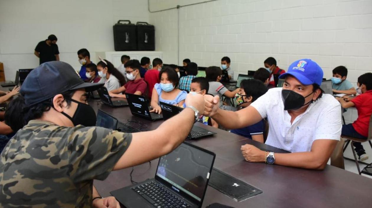Niños y jóvenes de Puerto Colombia inician curso para aprender a desarrollar videojuegos – @gobatlantico
