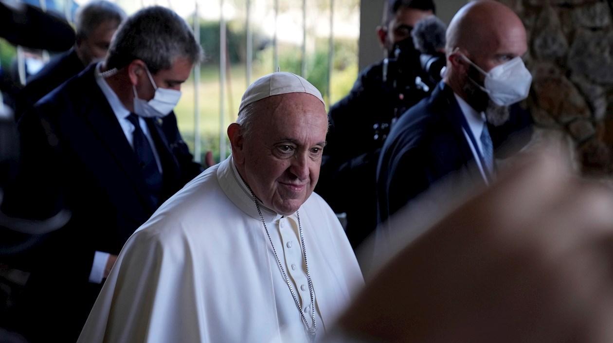 Papa Francisco expresó cercanía a las víctimas de abusos de la Iglesia en España