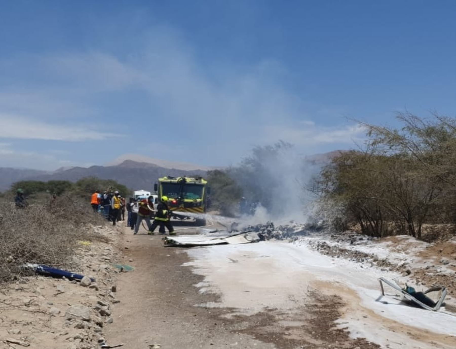 7 fallecidos tras accidente de una avioneta en Nazca, Perú