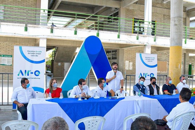 En Barranquilla 1.898 familias del barrio La Pradera tendrán la normalización del servicio Luz – @Aire_Energia