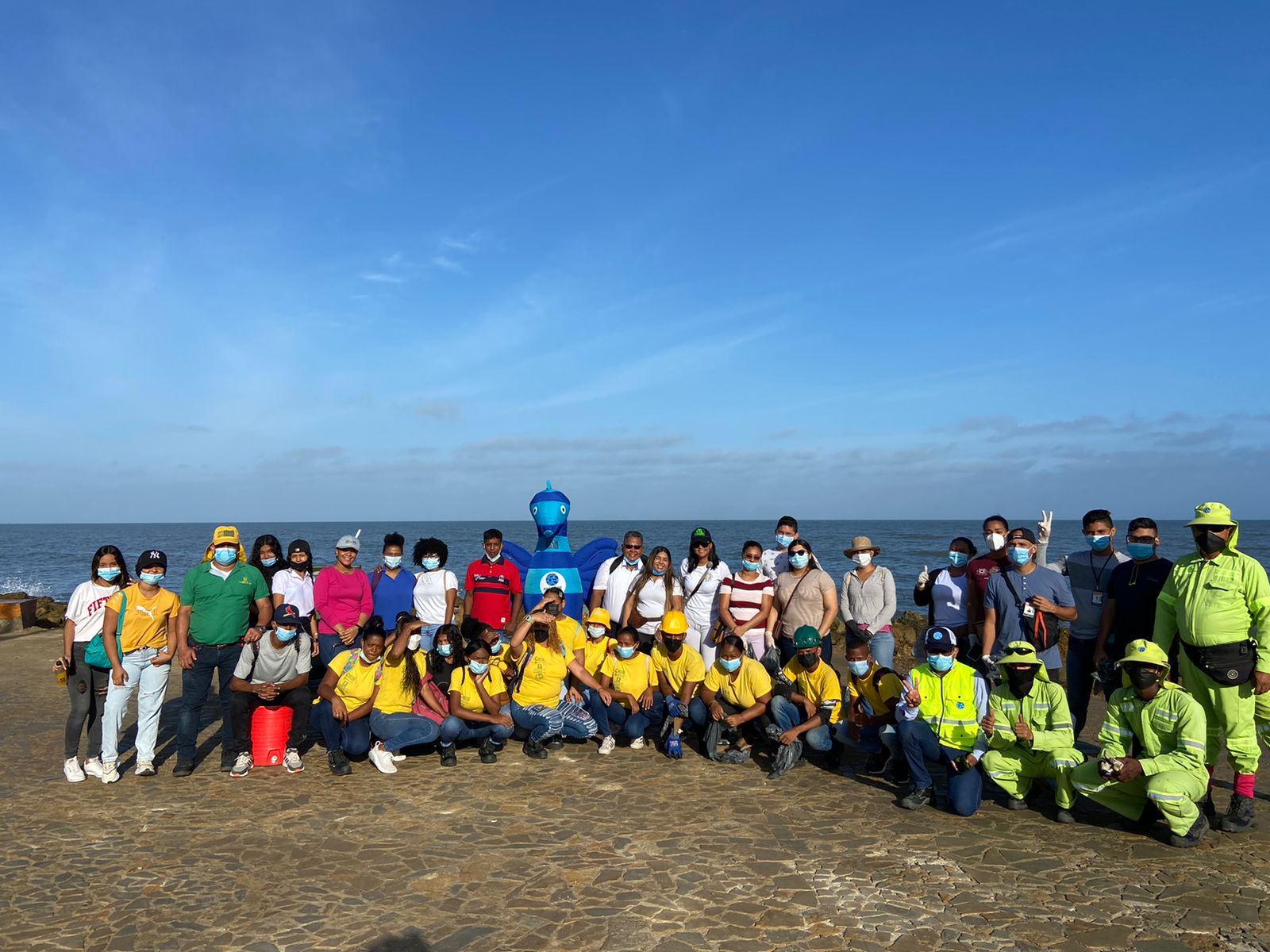 Nueva jornada de limpieza en el parque de los alcatraces en Cartagena