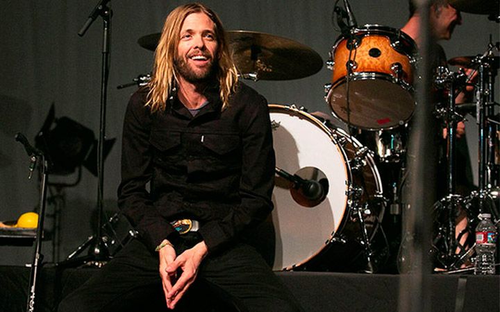 Fallece Taylor Hawkins en Colombia, baterista de la banda de rock estadounidense Foo Fighters