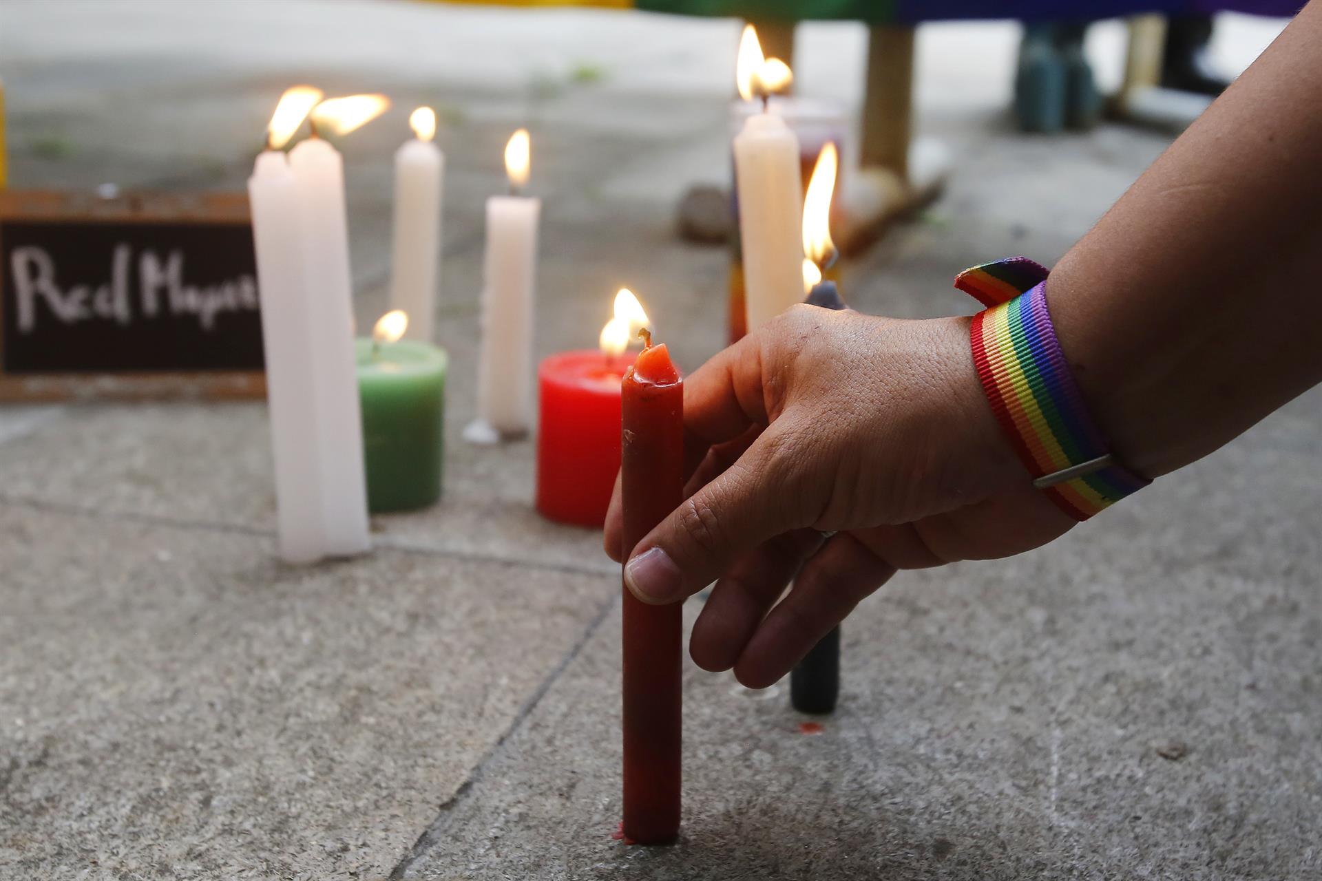 El asesinato de otro miembro de la comunidad LGBTI enciende las alarmas en Medellín