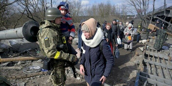 Ejército ucraniano en Mariúpol pide ayuda al papa para evacuar a civiles