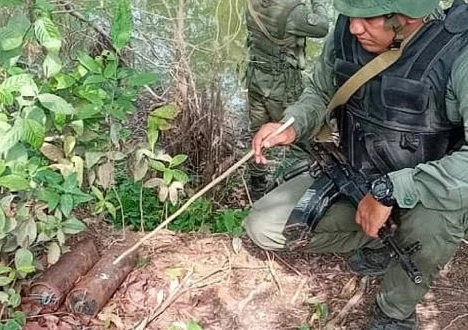 Autoridades de Venezuela desactivan cinco explosivos en estado fronterizo