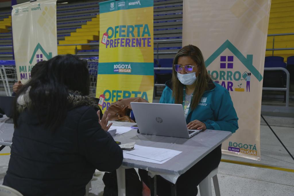 Más de 1800 hogares participaron en la primera Feria de Vivienda 2022 para víctimas del conflicto armado en Bogotá