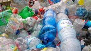 Distrito socializa plan de acción para uso eficiente de plásticos de un solo empleo