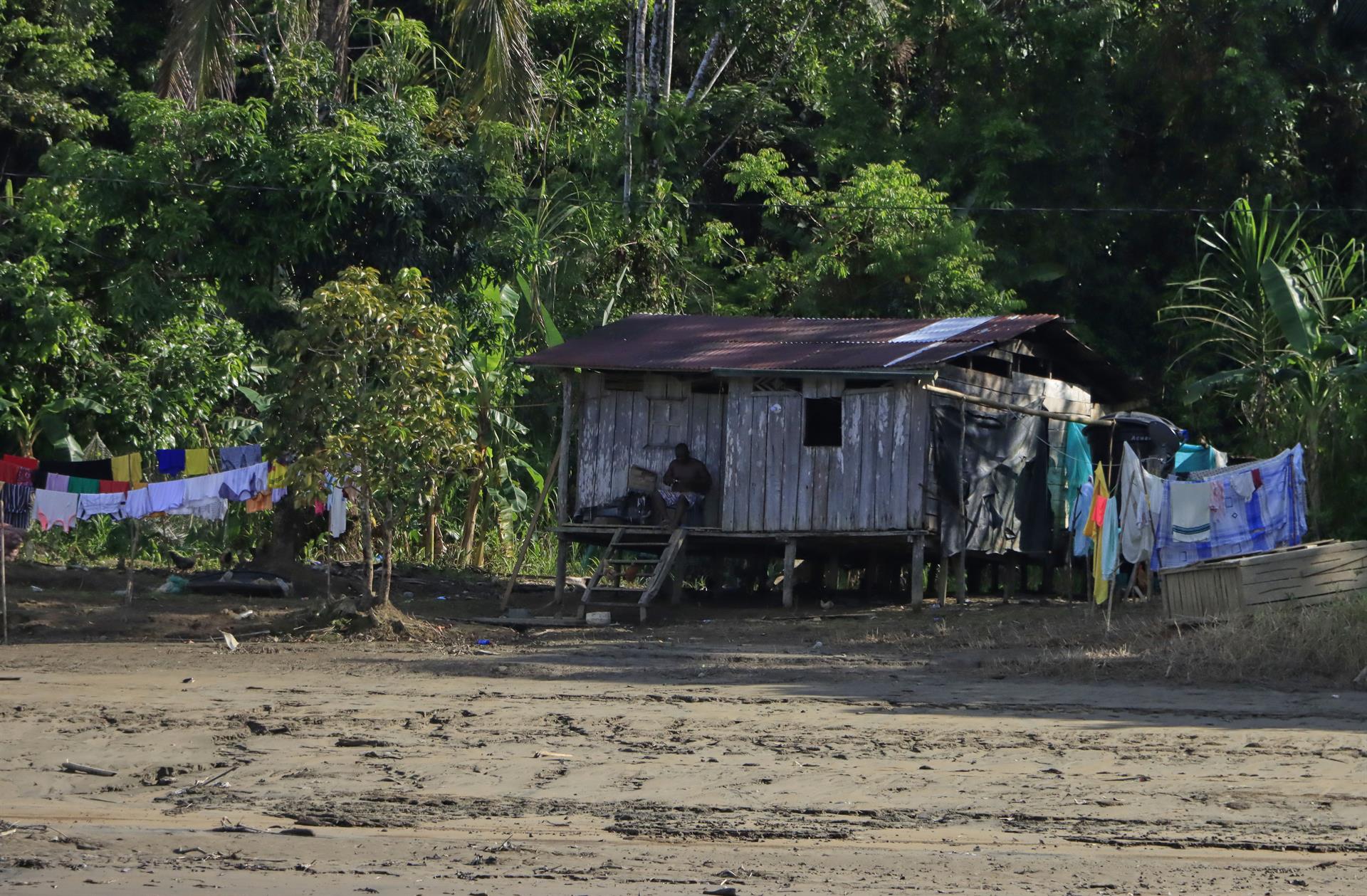 El Chocó, un territorio colombiano abandonado y sometido por la violencia