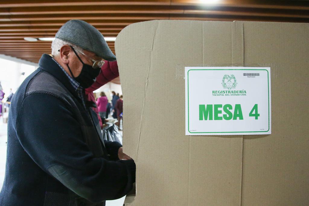 Se abren 901 puestos de votación en Bogotá