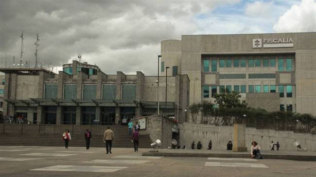 Fiscalía solicita audiencia de imputación en contra de 7 exfuncionarios de la alcaldía de Medellín y 6 particulares por presuntas irregularidades en contratación