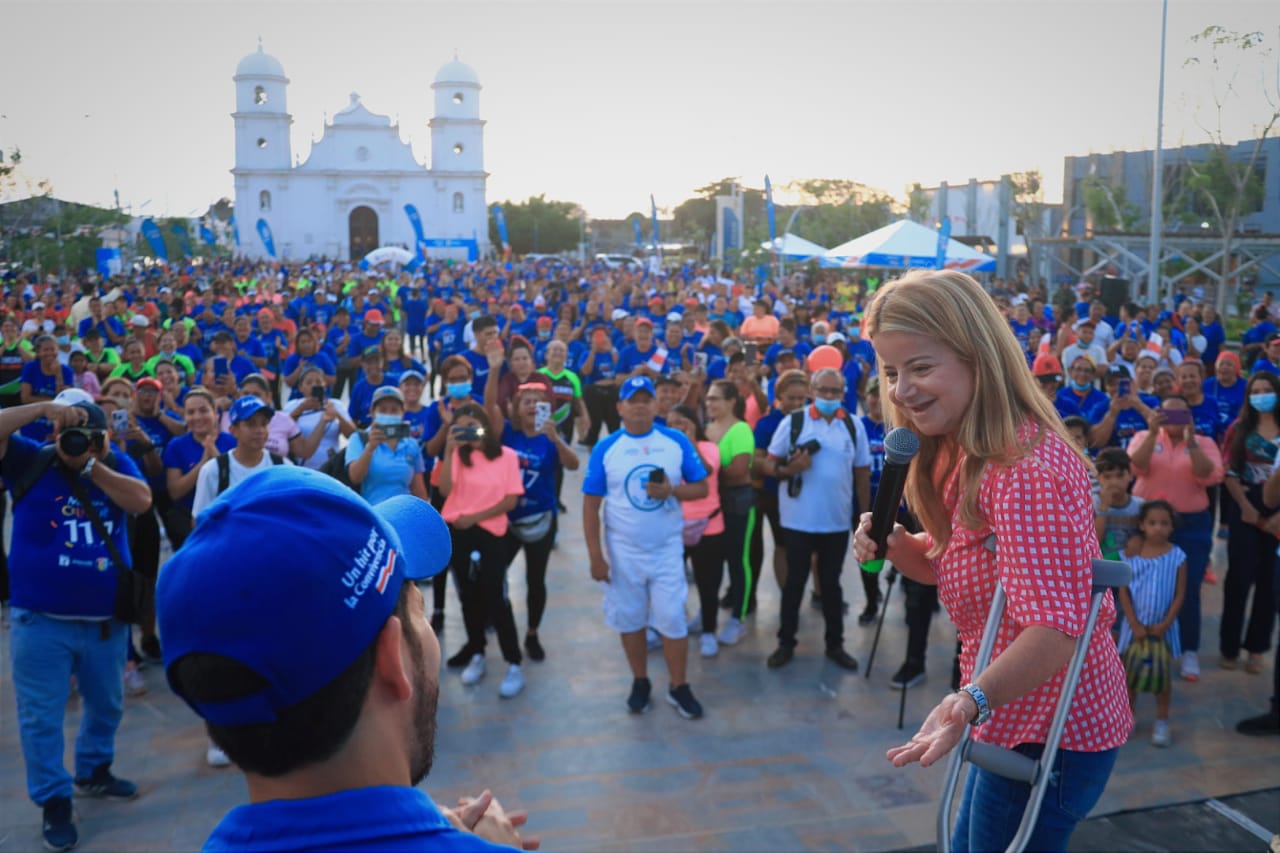 Gobernadora activó ‘Vive la Plaza’ en Soledad, en medio de la celebración de los 117 años del Atlántico