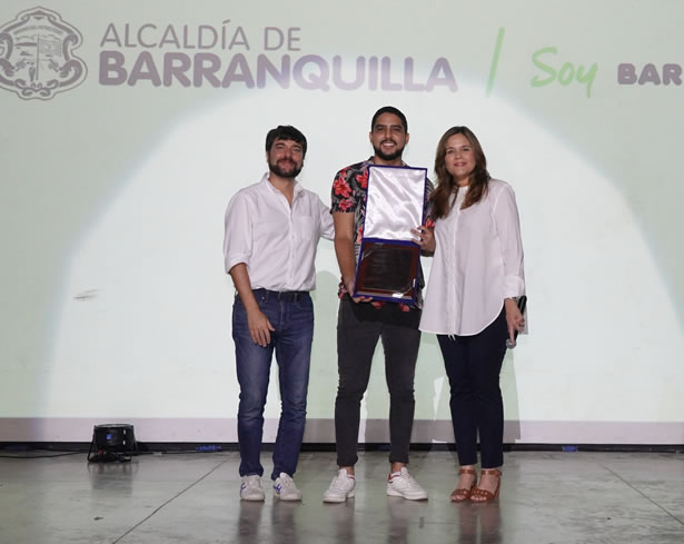 Vive el legado de Luis Henao: auditorio de la Fábrica de Cultura lleva su nombre