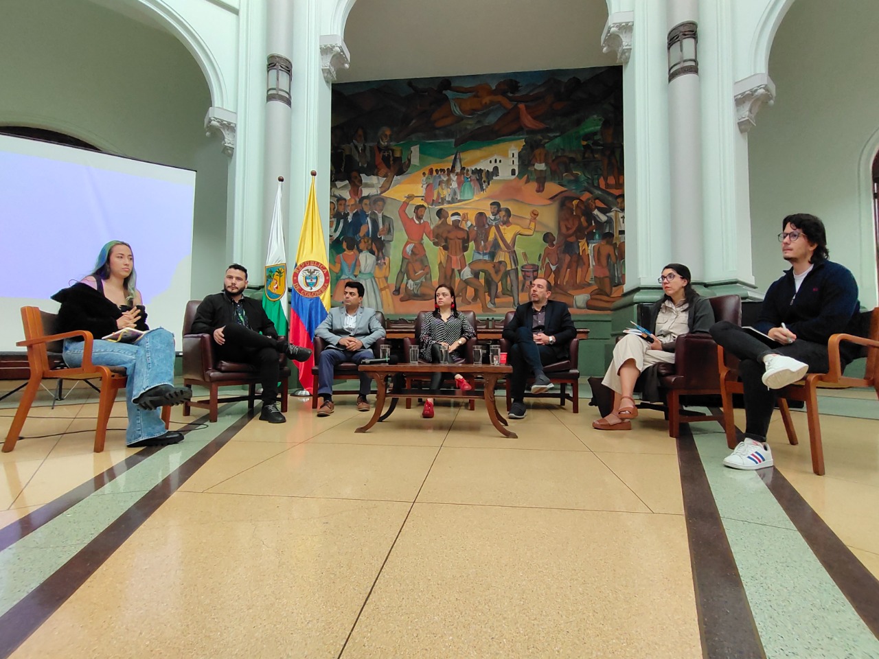 Cinco universidades se suman a alianza para transformar la Plaza Botero y los parques Berrío y Bolívar